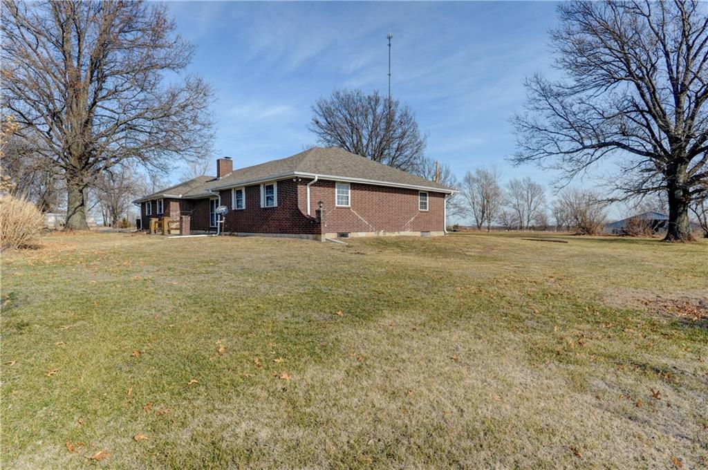 1312 NW 450th Road
