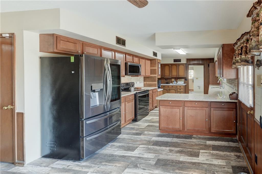 1312 NW 450th Road
