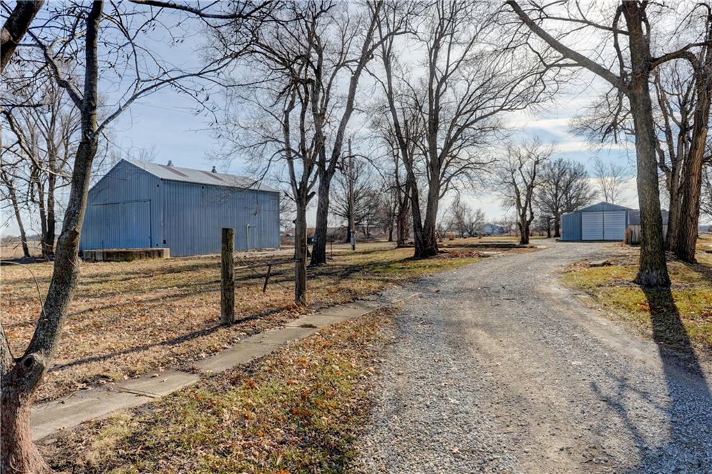 1312 NW 450th Road