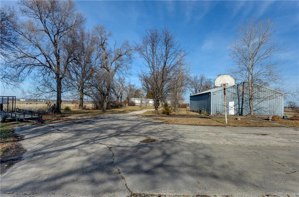 1312 NW 450th Road