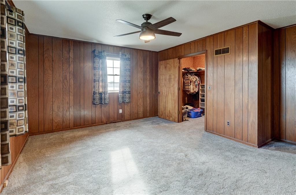1312 NW 450th Road