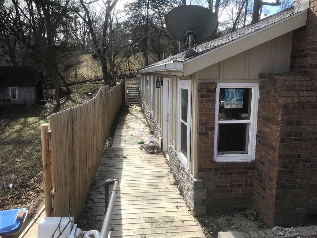 11807 E MISSOURI Street