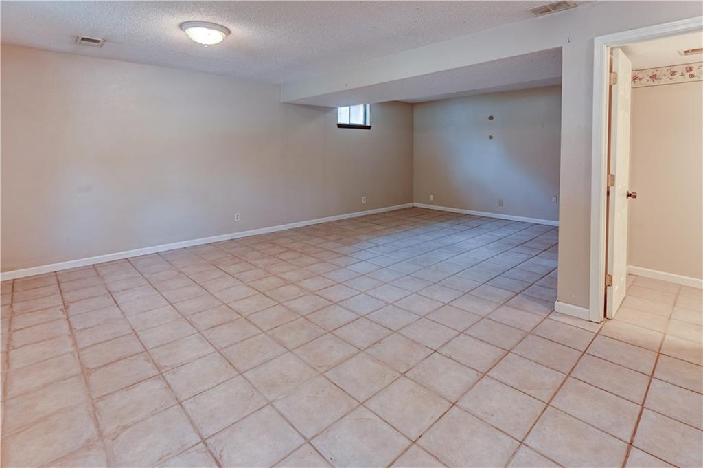 1604 Oak Ridge Drive