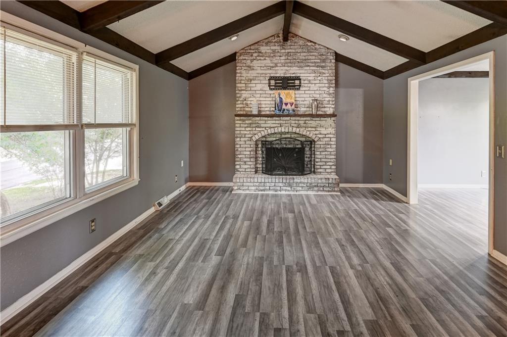 1604 Oak Ridge Drive