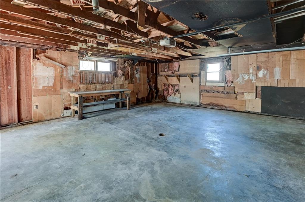 304 N JUNE Street
