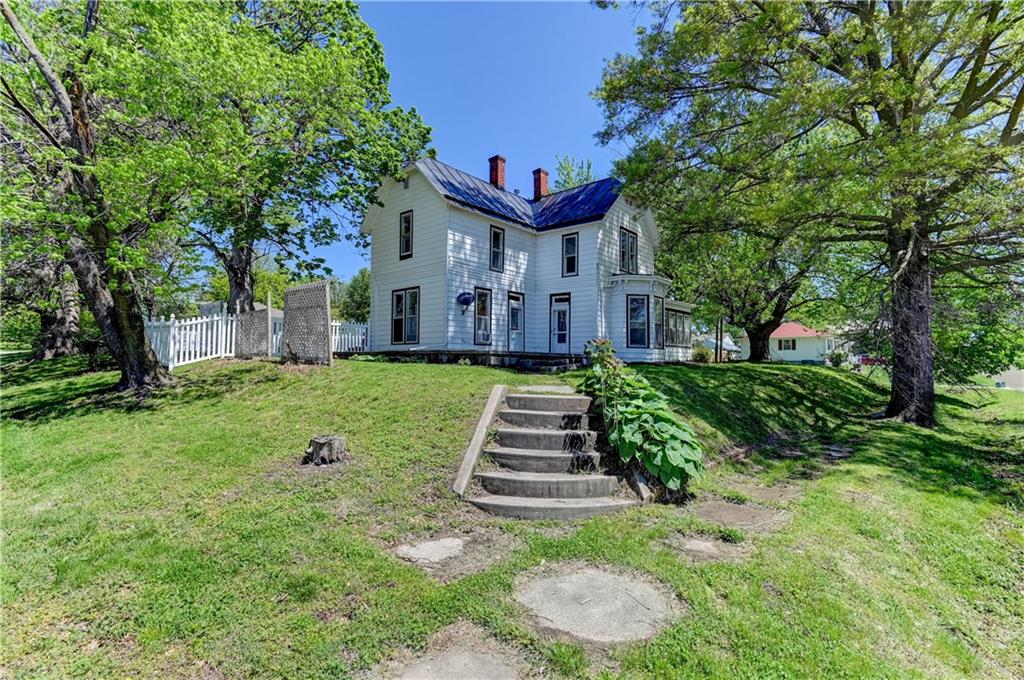 304 N JUNE Street