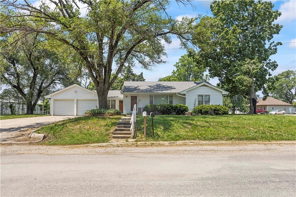 723 E Walnut Street