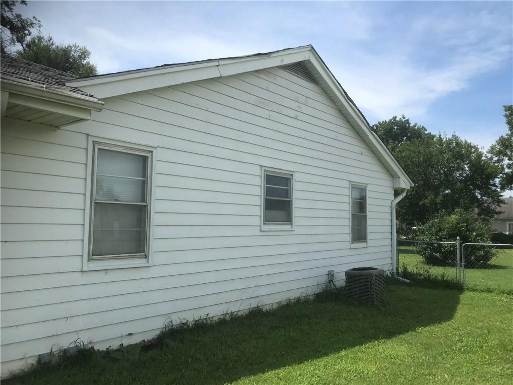 723 E Walnut Street