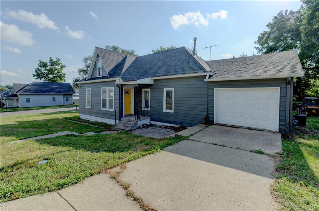 1403 Commercial Street