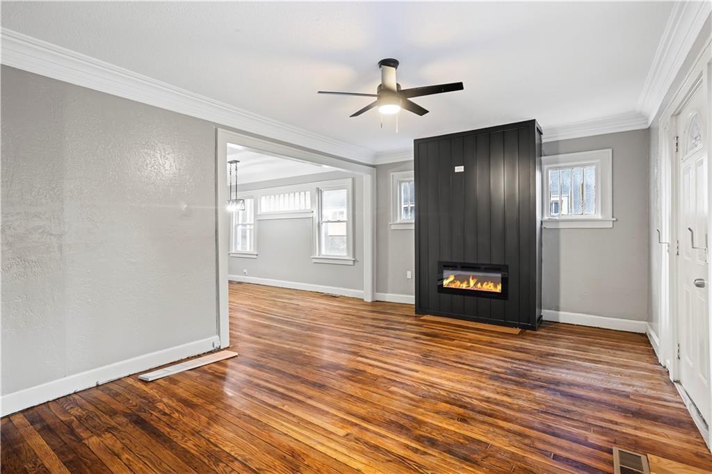 5122 Paseo Boulevard