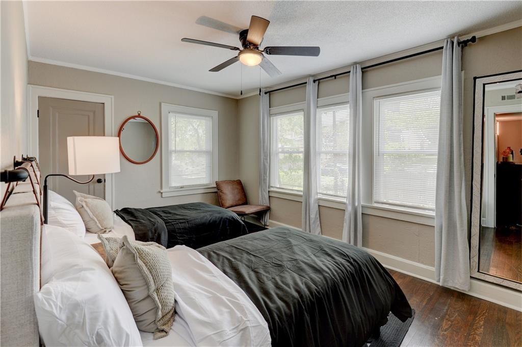 5122 Paseo Boulevard