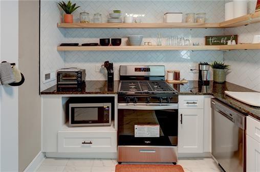 5122 Paseo Boulevard