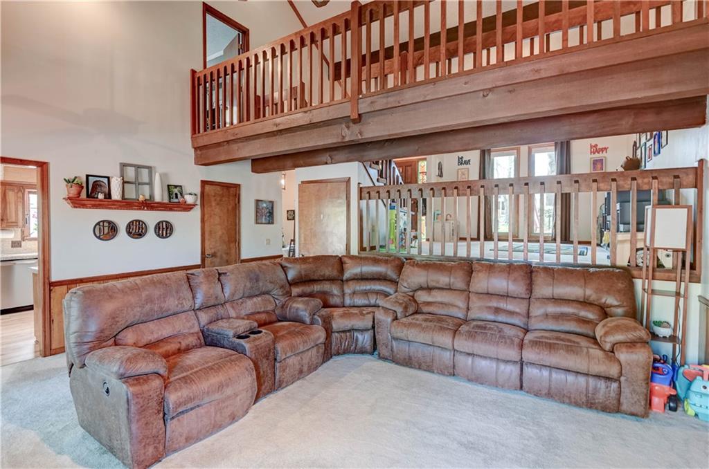 6513 Cottonwood Drive