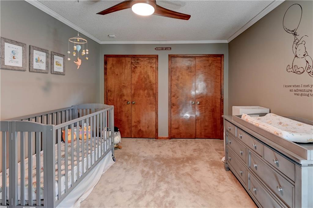 6513 Cottonwood Drive