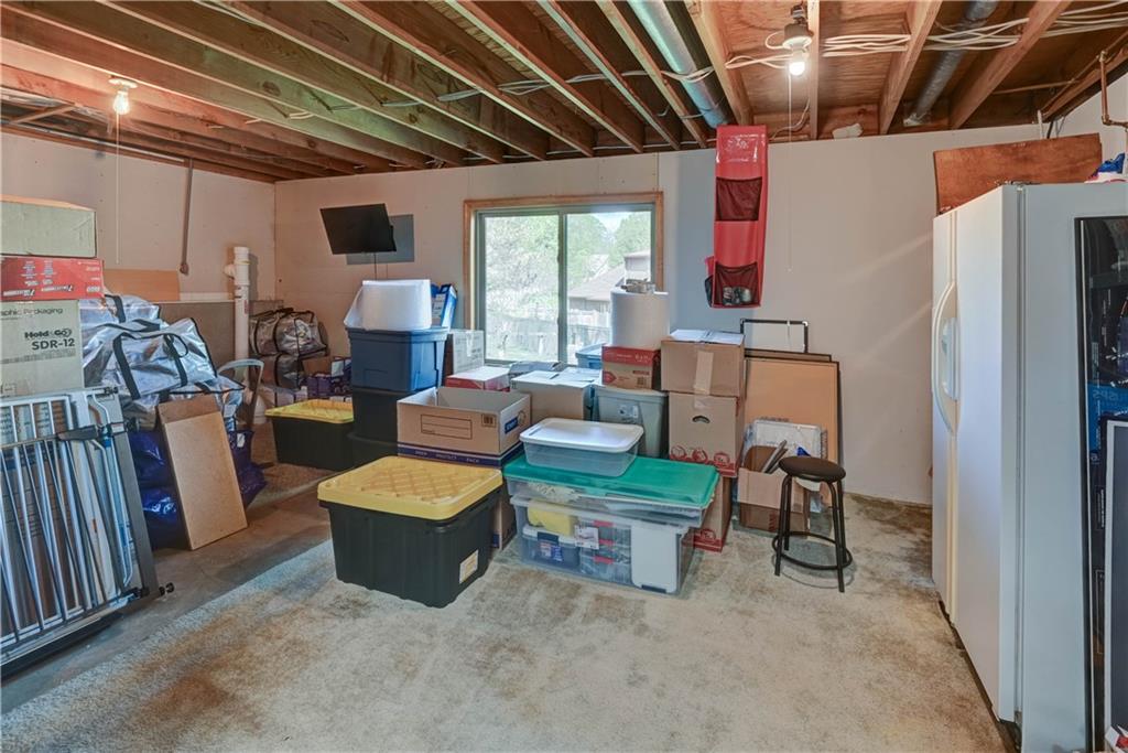 6513 Cottonwood Drive