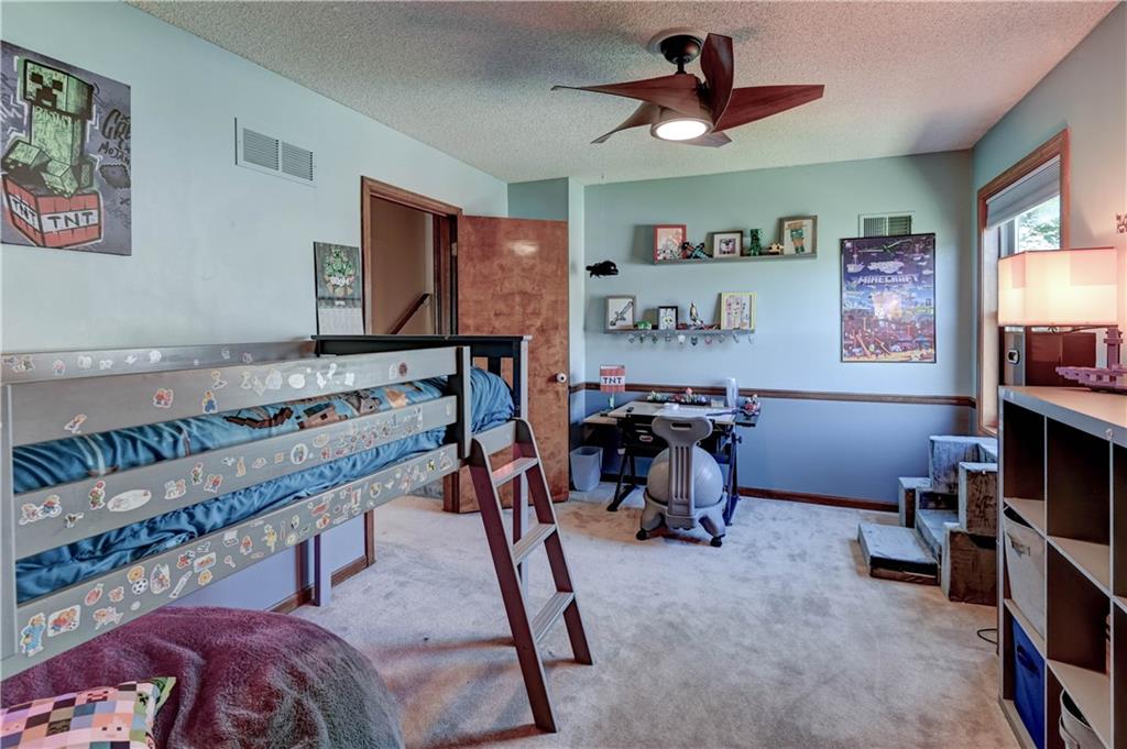 6513 Cottonwood Drive