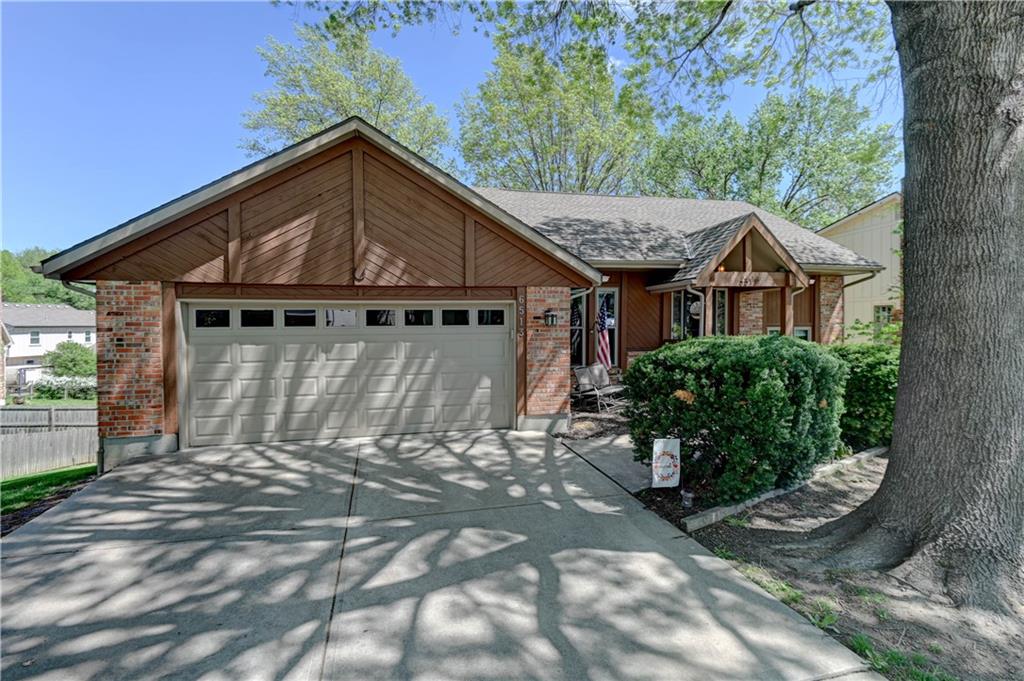 6513 Cottonwood Drive