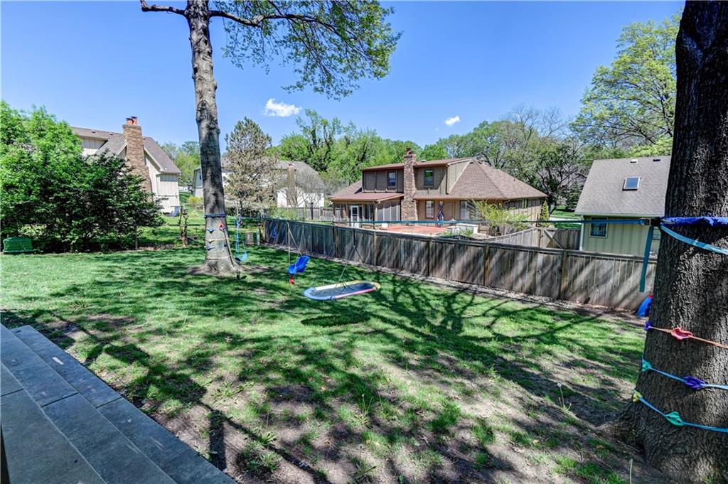 6513 Cottonwood Drive