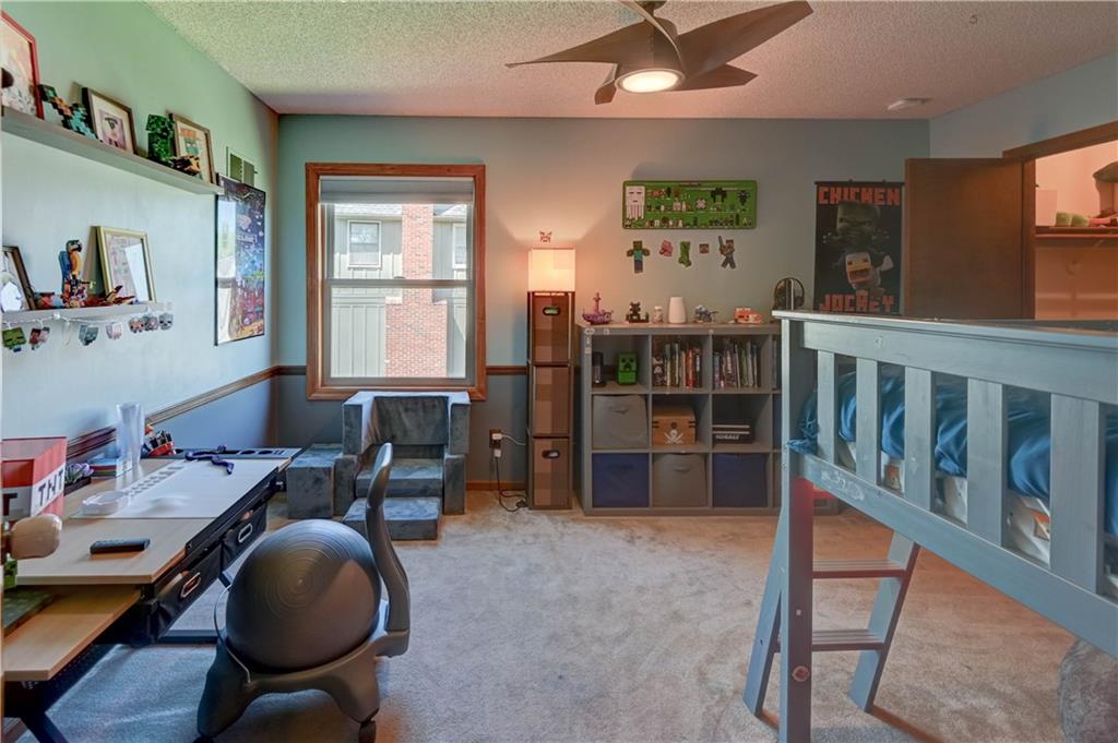 6513 Cottonwood Drive