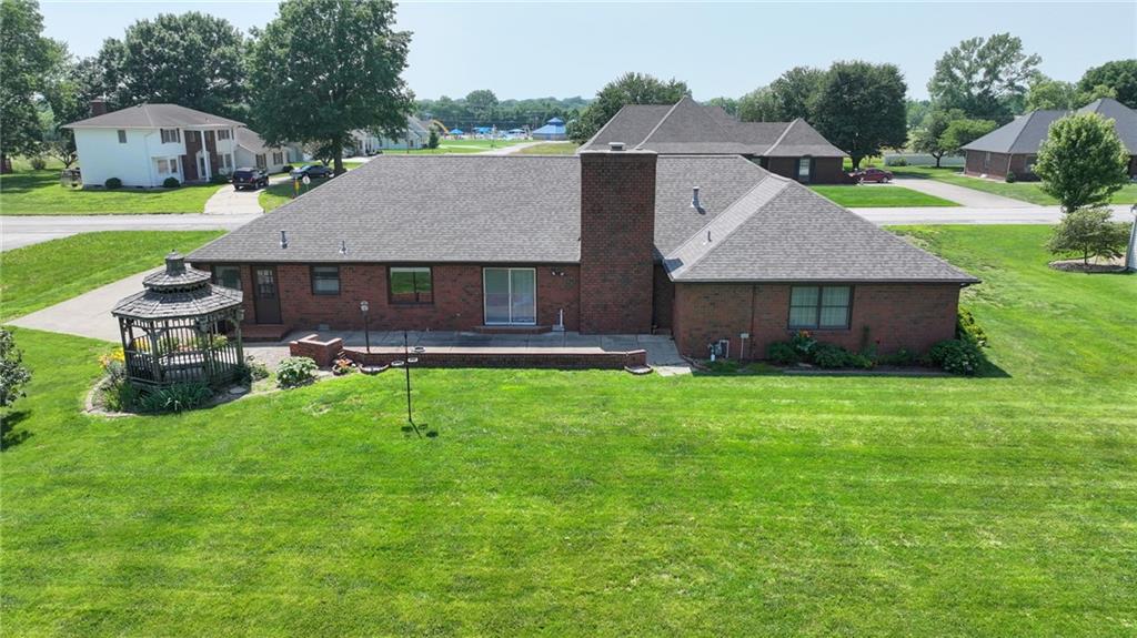 917 Country Club Drive