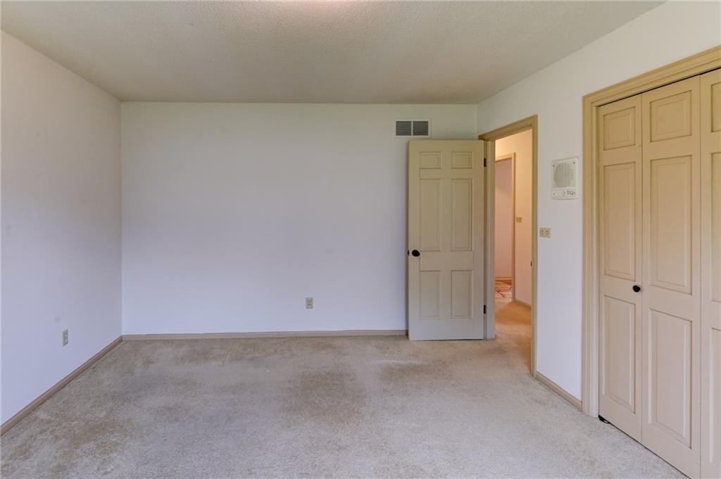 917 Country Club Drive