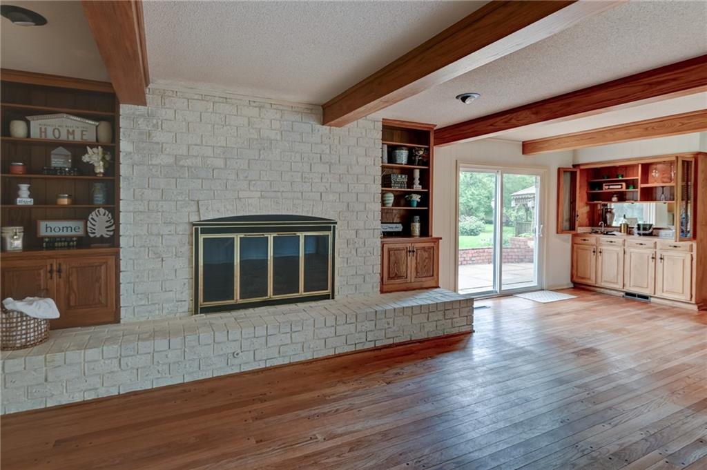917 Country Club Drive