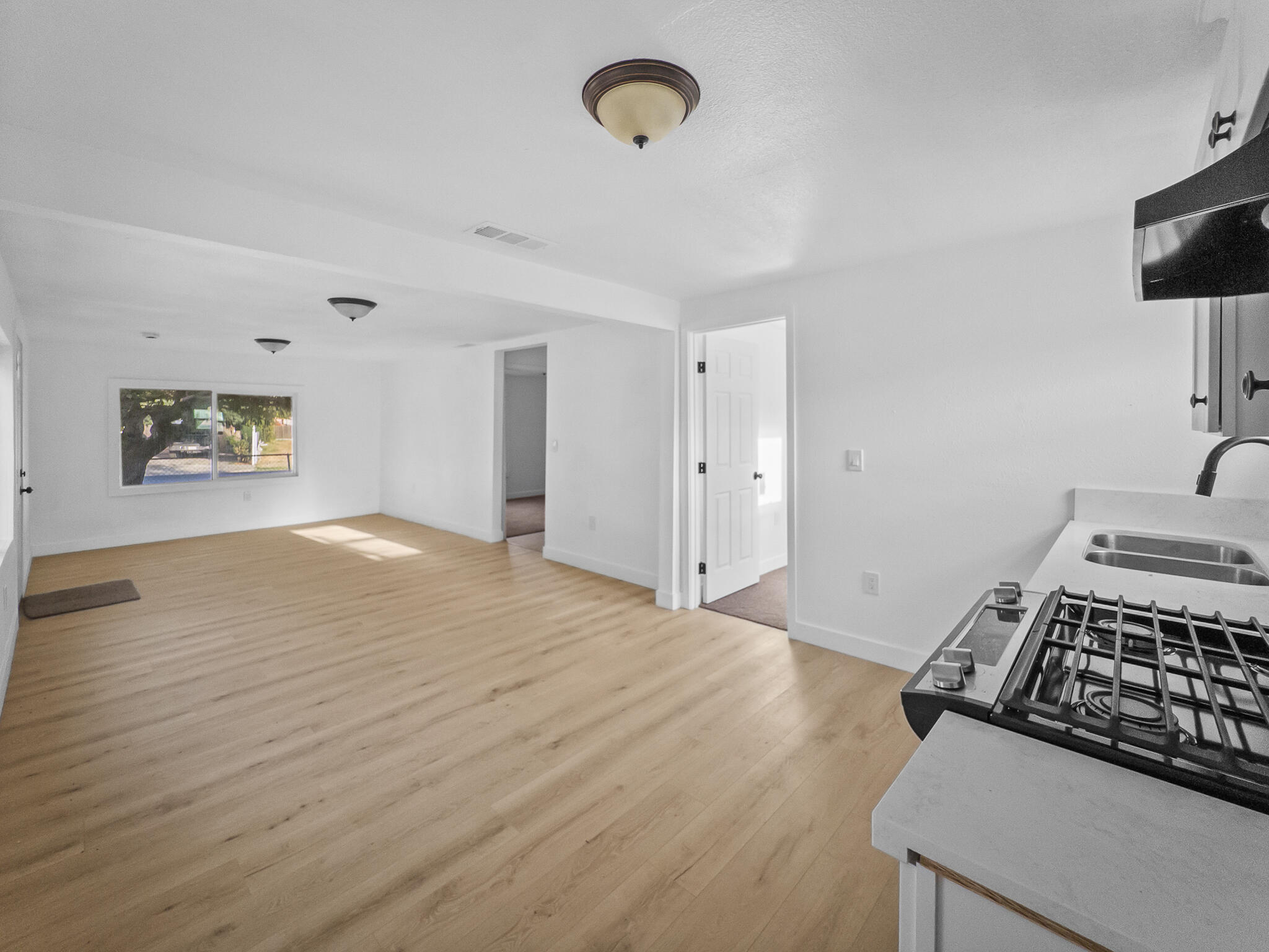 489 Franklin Avenue