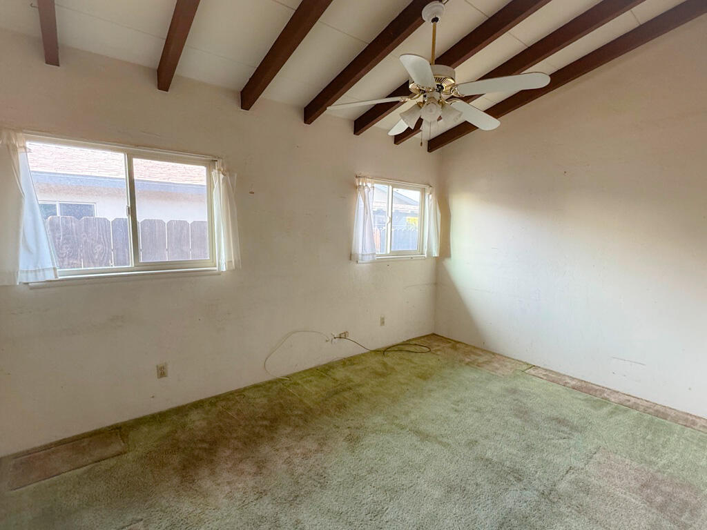 798 Sunset Drive