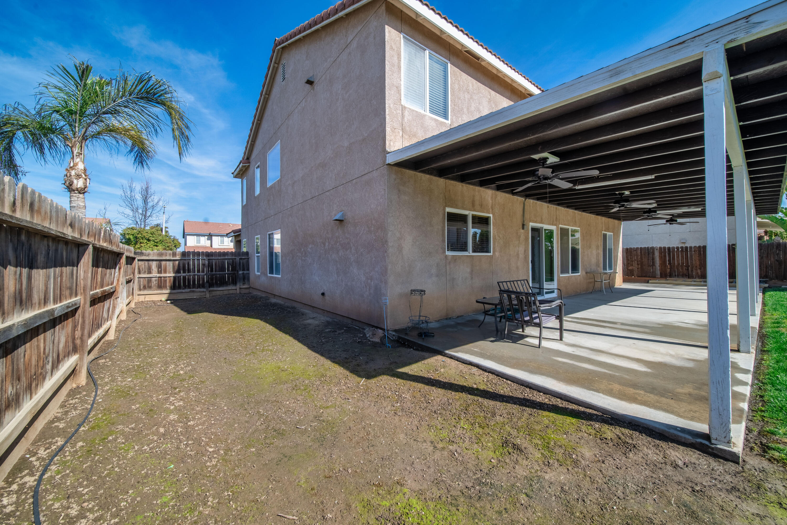 2013 W Julieann Avenue