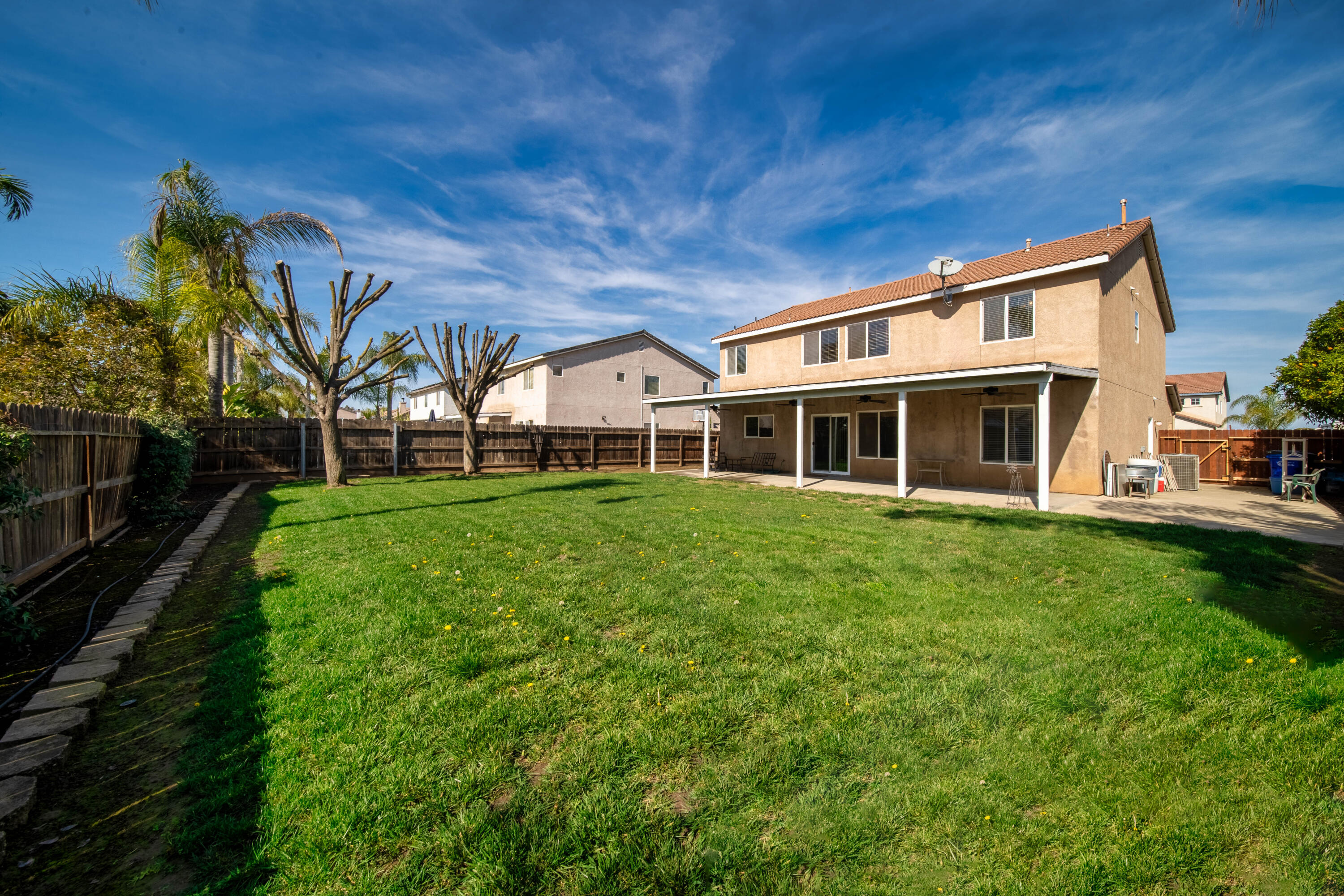 2013 W Julieann Avenue