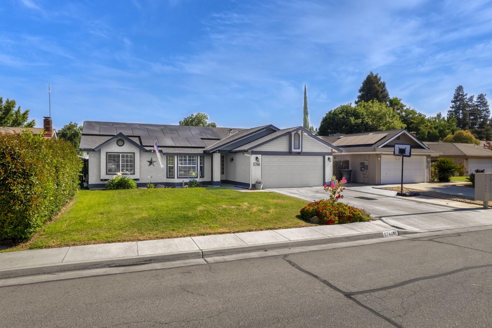 5746 W Judy Court