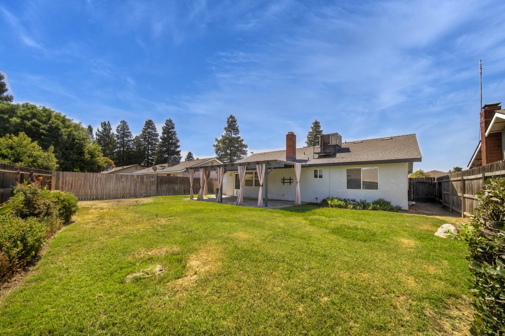 5746 W Judy Court