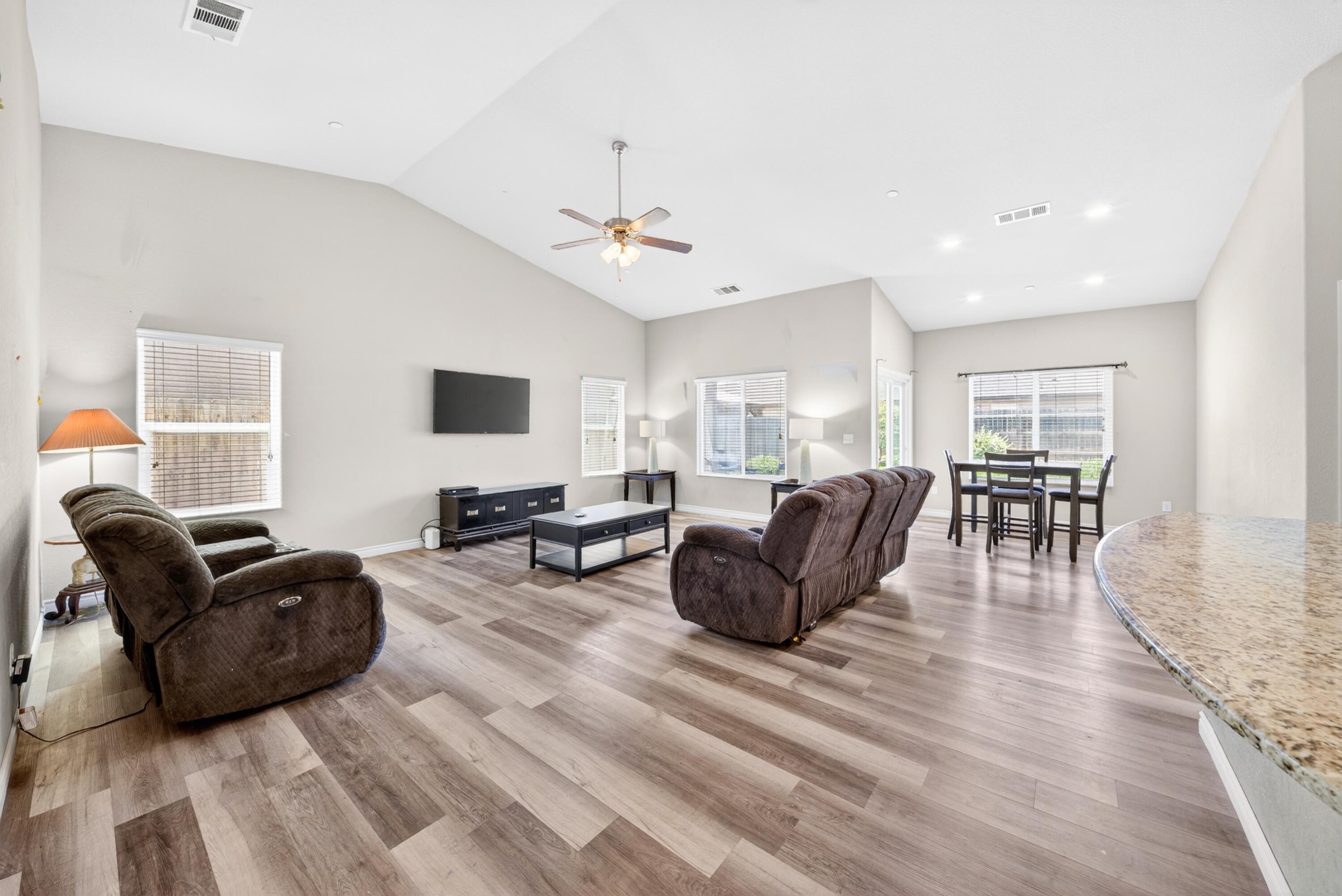 491 Nelder Grove