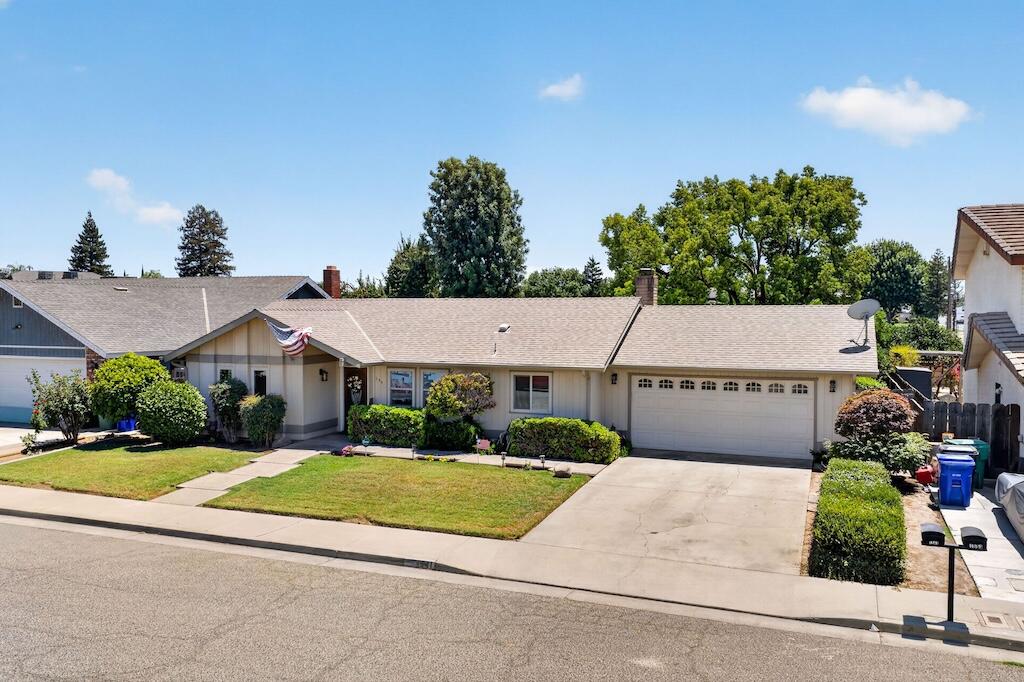 1541 Nancy Circle