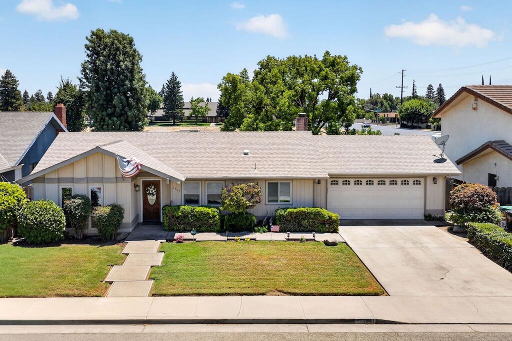 1541 Nancy Circle