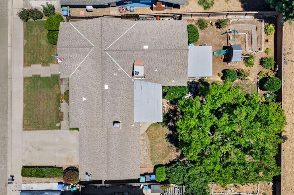 1541 Nancy Circle