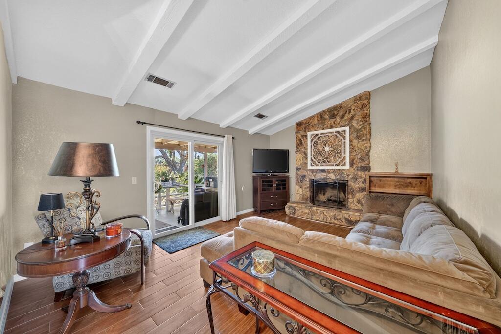 1541 Nancy Circle