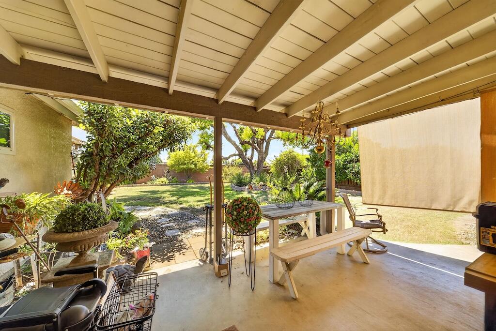 1541 Nancy Circle