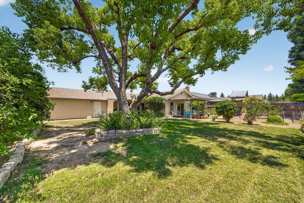 1541 Nancy Circle