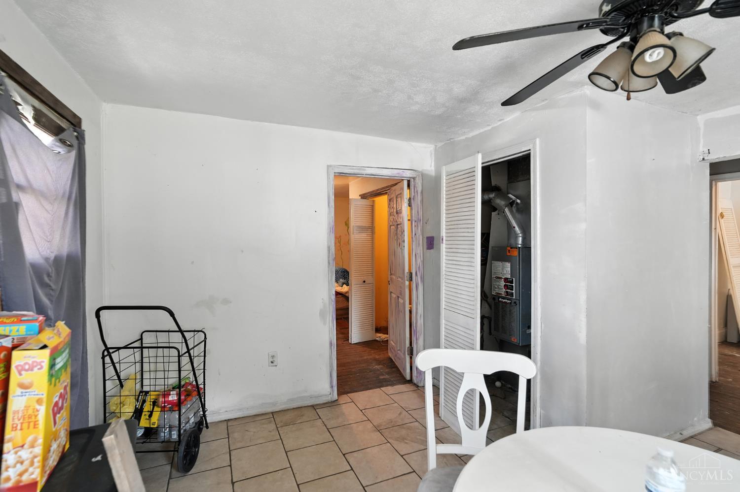 1617 Pershing Avenue