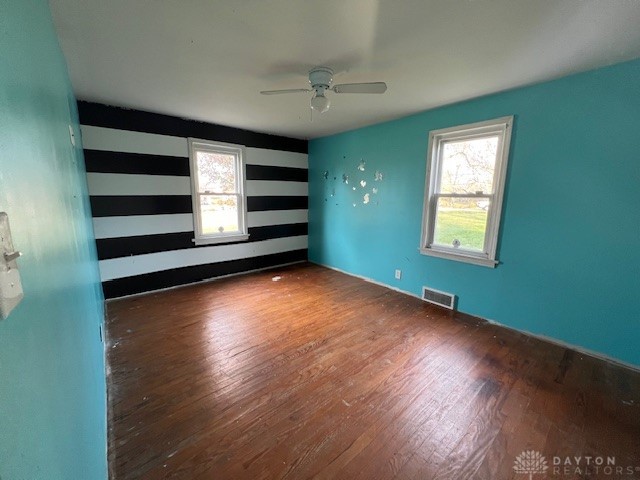 975 S Linden Avenue