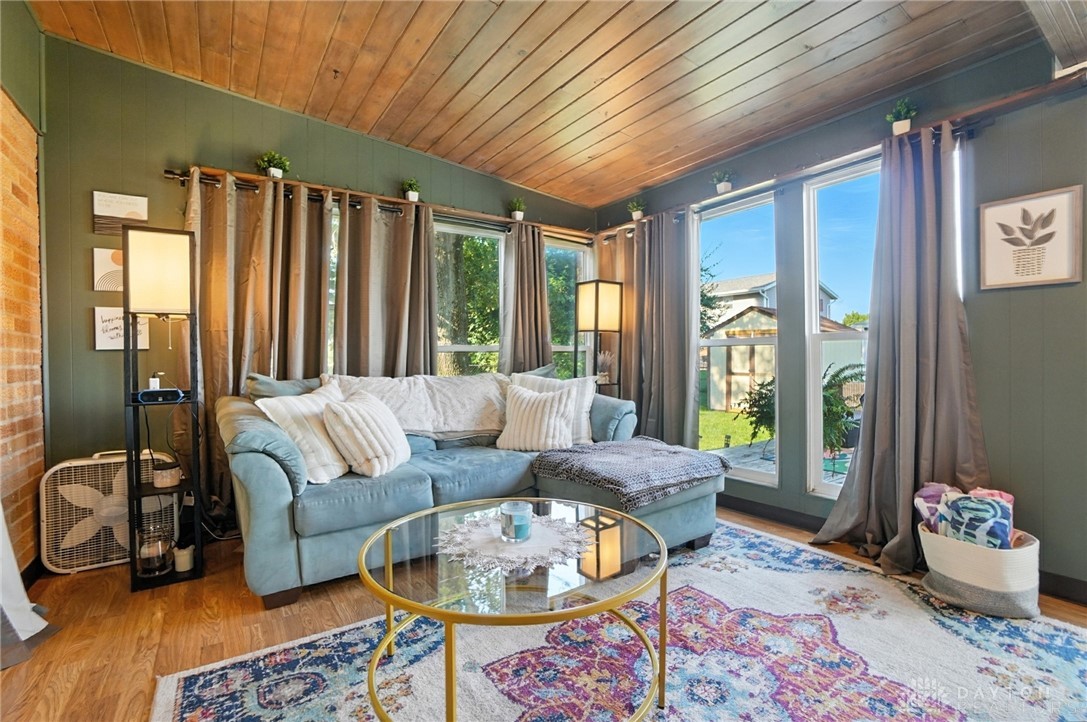 3425 Dahlia Drive