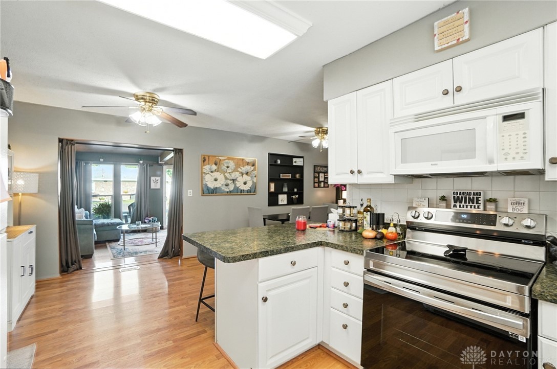 3425 Dahlia Drive