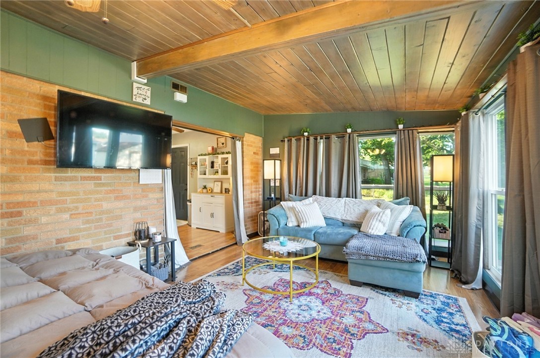 3425 Dahlia Drive