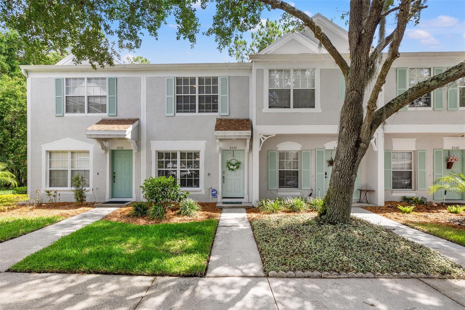 8552 HUNTERS KEY CIR