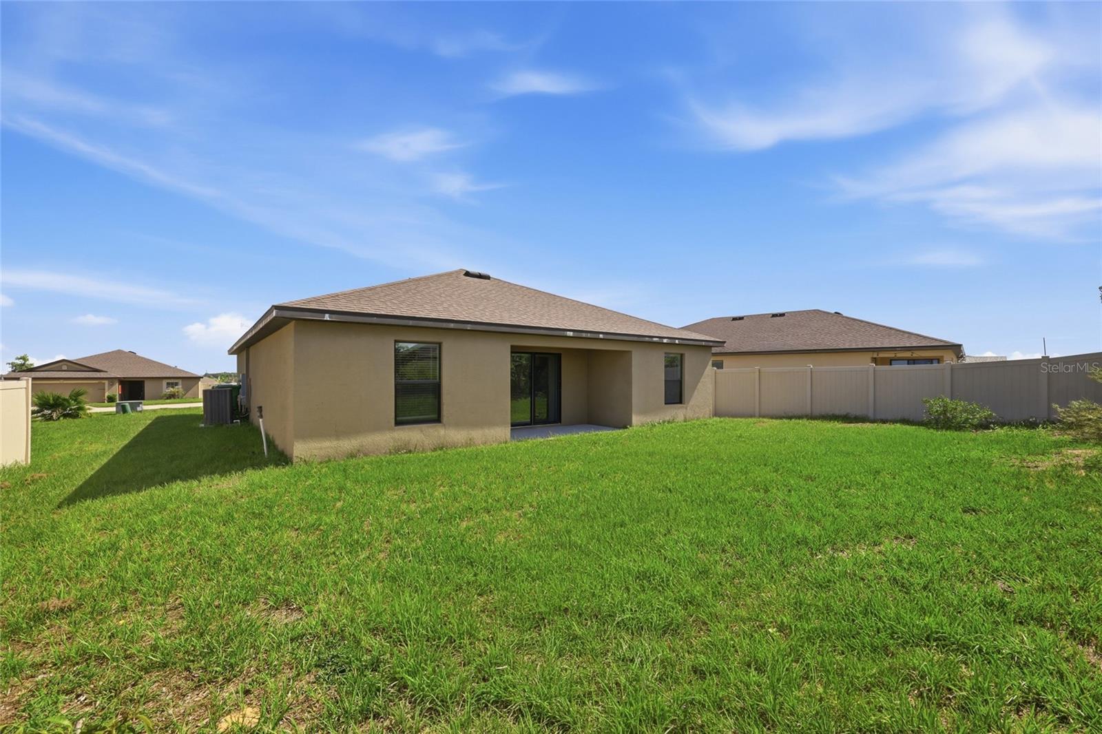2166 MANDARIN LOOP
