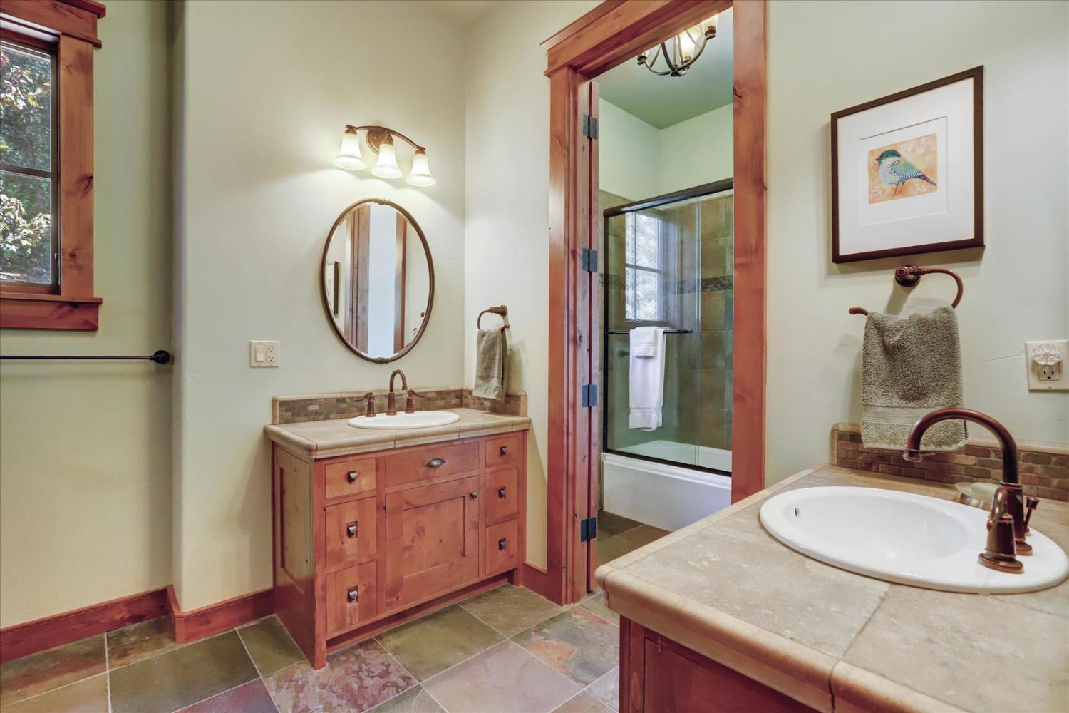 14055 Mount Auburn Circle
