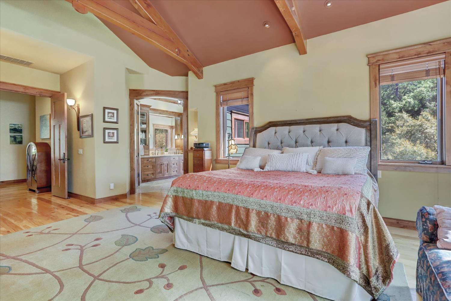 14055 Mount Auburn Circle