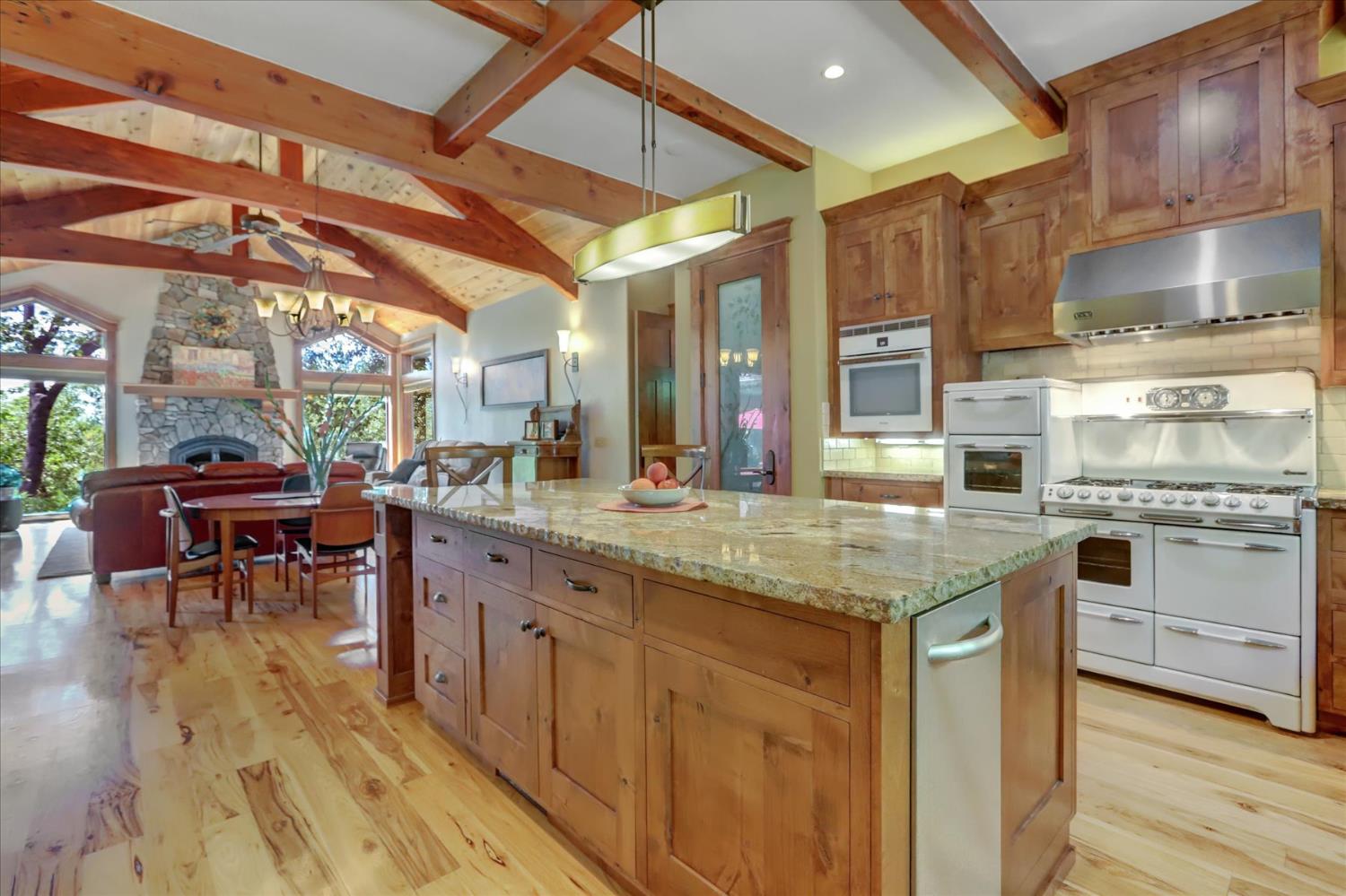 14055 Mount Auburn Circle