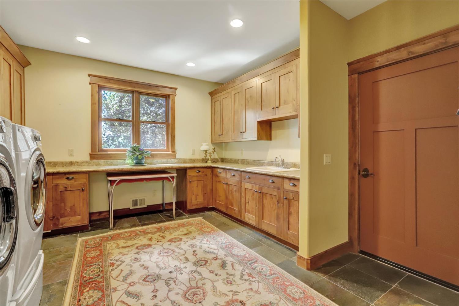 14055 Mount Auburn Circle